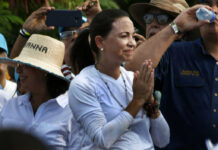 I dont know who these people are outdoors.